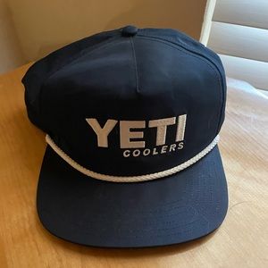 Yeti hat